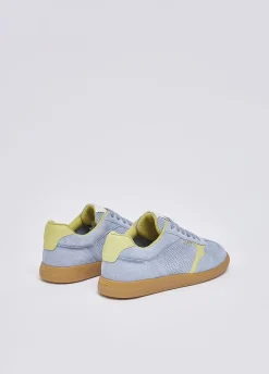 Sneakers in suede traforata