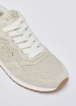 Sneakers in suede traforato