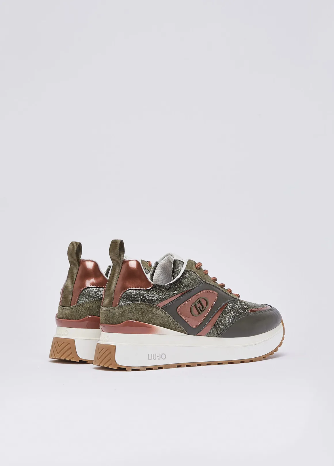 Sneakers platform effetto velluto