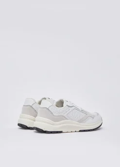 Sneakers uomo in pelle traforata