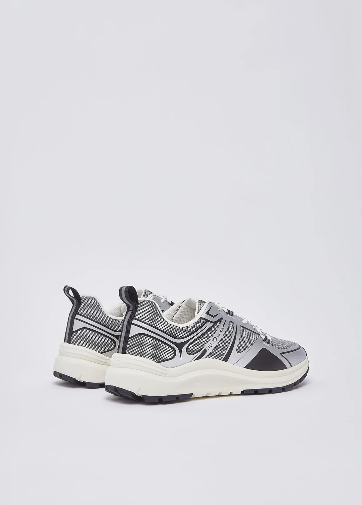 Sneakers urban trekking