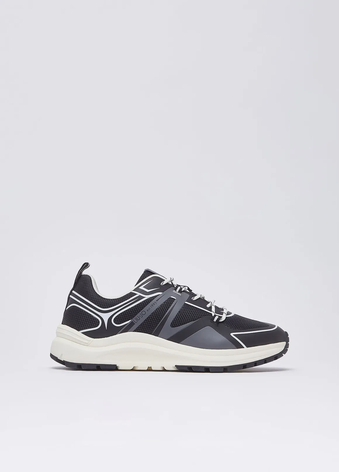 Sneakers urban trekking
