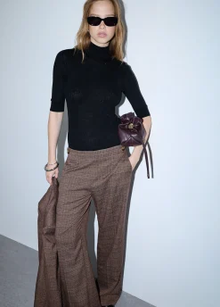 Top in lana con strass