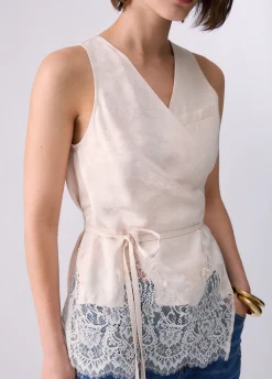 Top jacquard con dettagli in pizzo