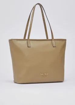 Tote bag media