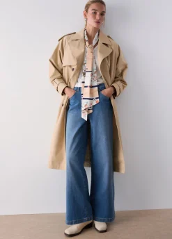Trench con ricami gioiello