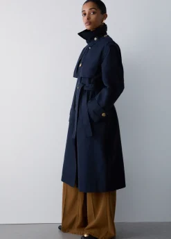Trench lungo con foulard