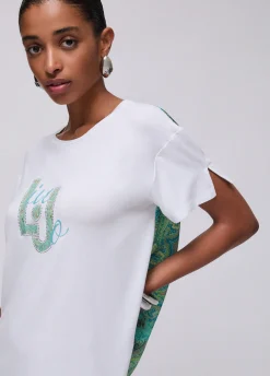 T-shirt con inserto stampato
