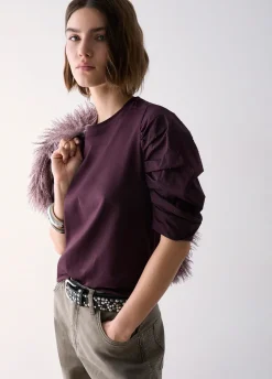 T-shirt con maniche arricciate