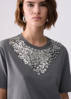 T-shirt con ricami gioiello