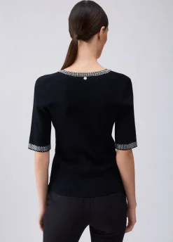 T-shirt in maglia con strass