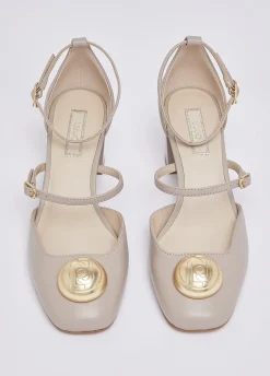 Two pieces in pelle