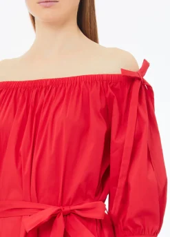Vestito corto con spalle scoperte